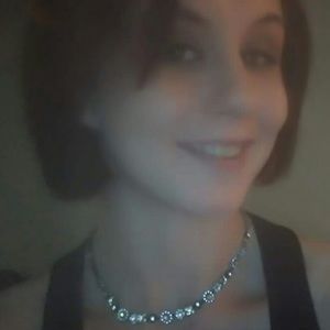 Meet your Posher, Kristen